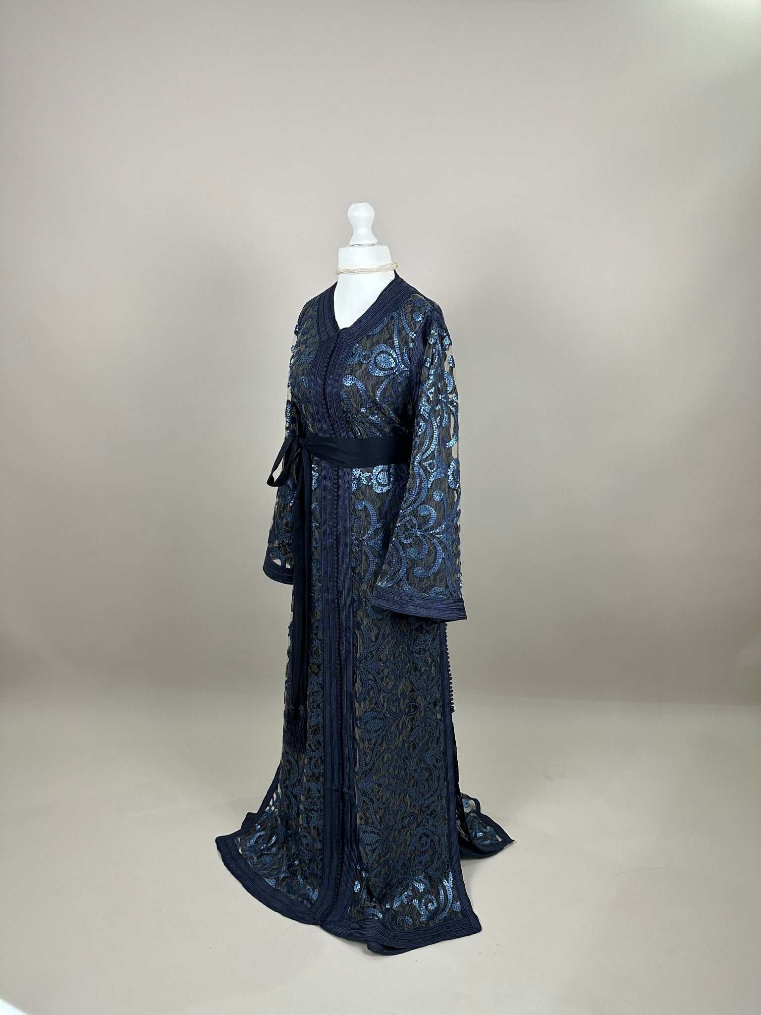 Blue Lace Takchita